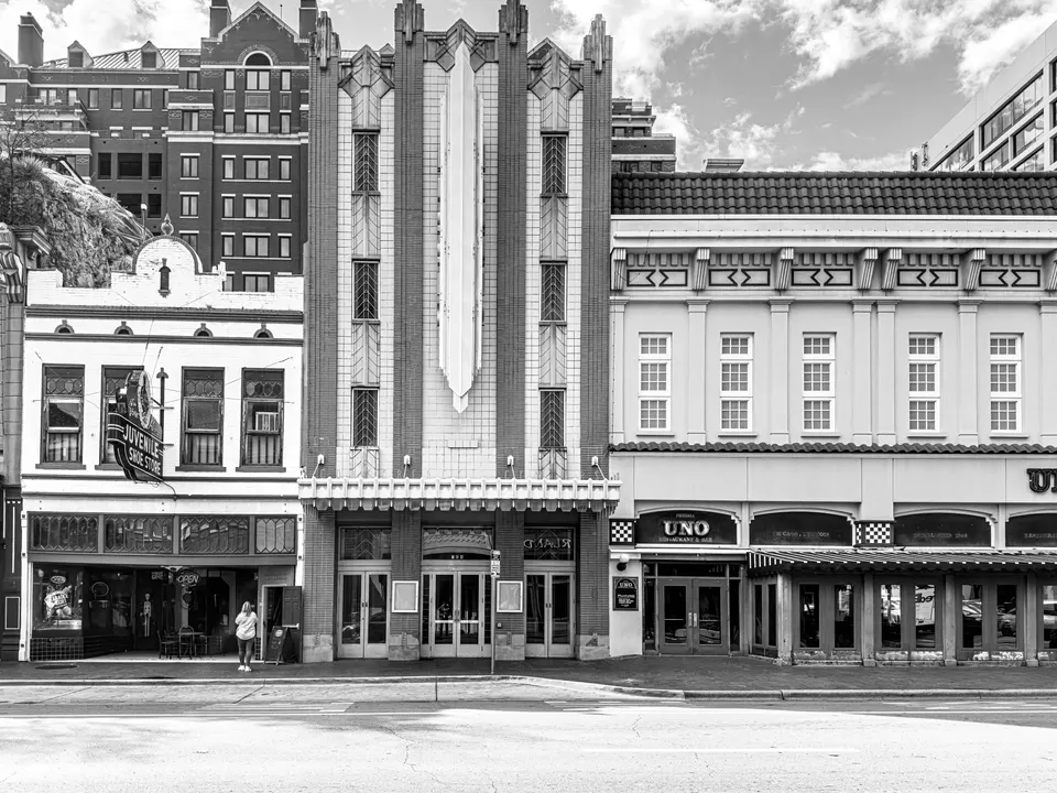 Peachtree Corners — towing service