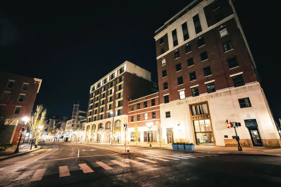 Sandy Springs — towing service